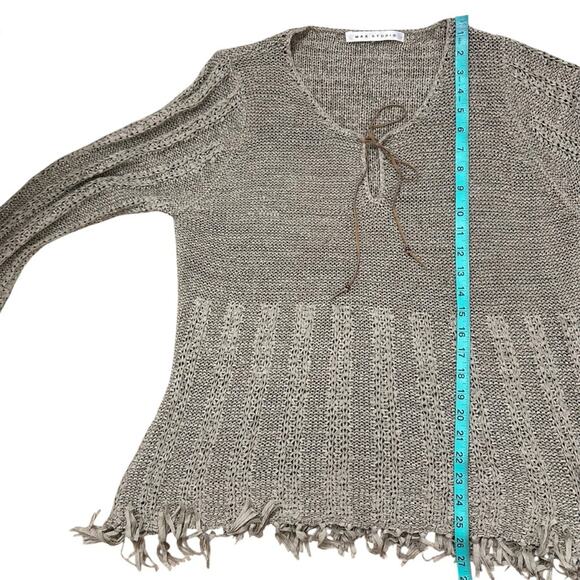 Vintage 90’s Max Studio Boho Tan Knit Long Sleeve Fringe Hem Long Sleeve Top M/L - Picture 10 of 16